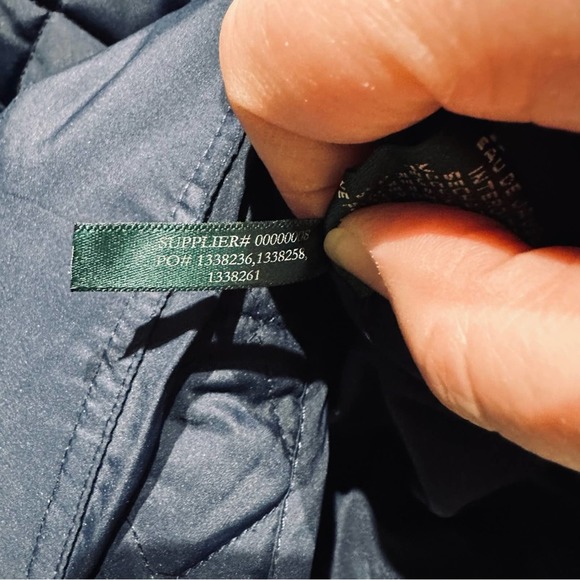 Ralph Lauren - Women’s quilted navy barn coat, Size: XL, EUC - Picture 11 of 12